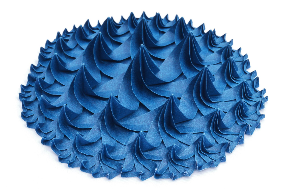 blue alternating-flagstone disk